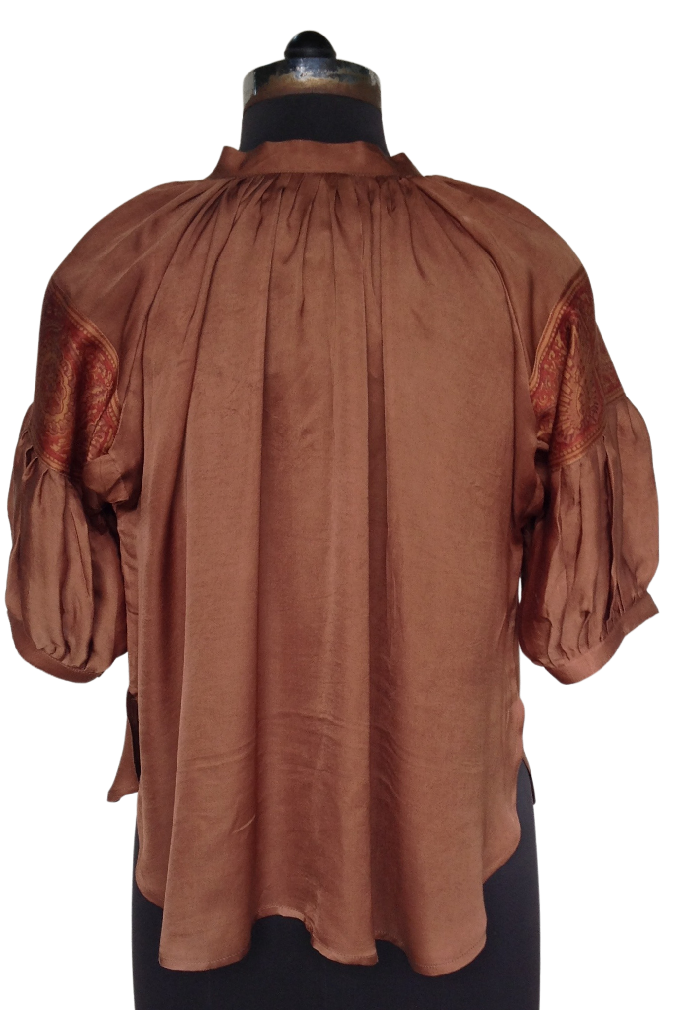 Salma Blouse In Sandalwood